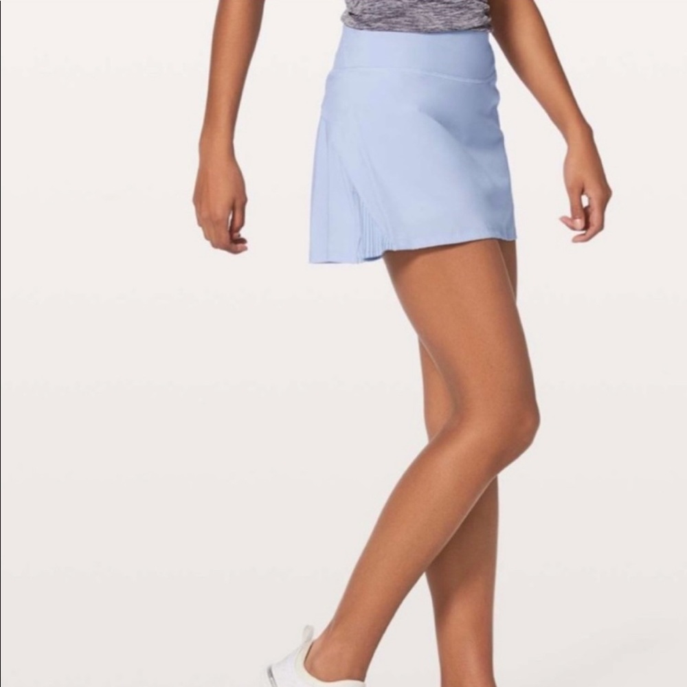 Lululemon Off The Pleats Skirt
